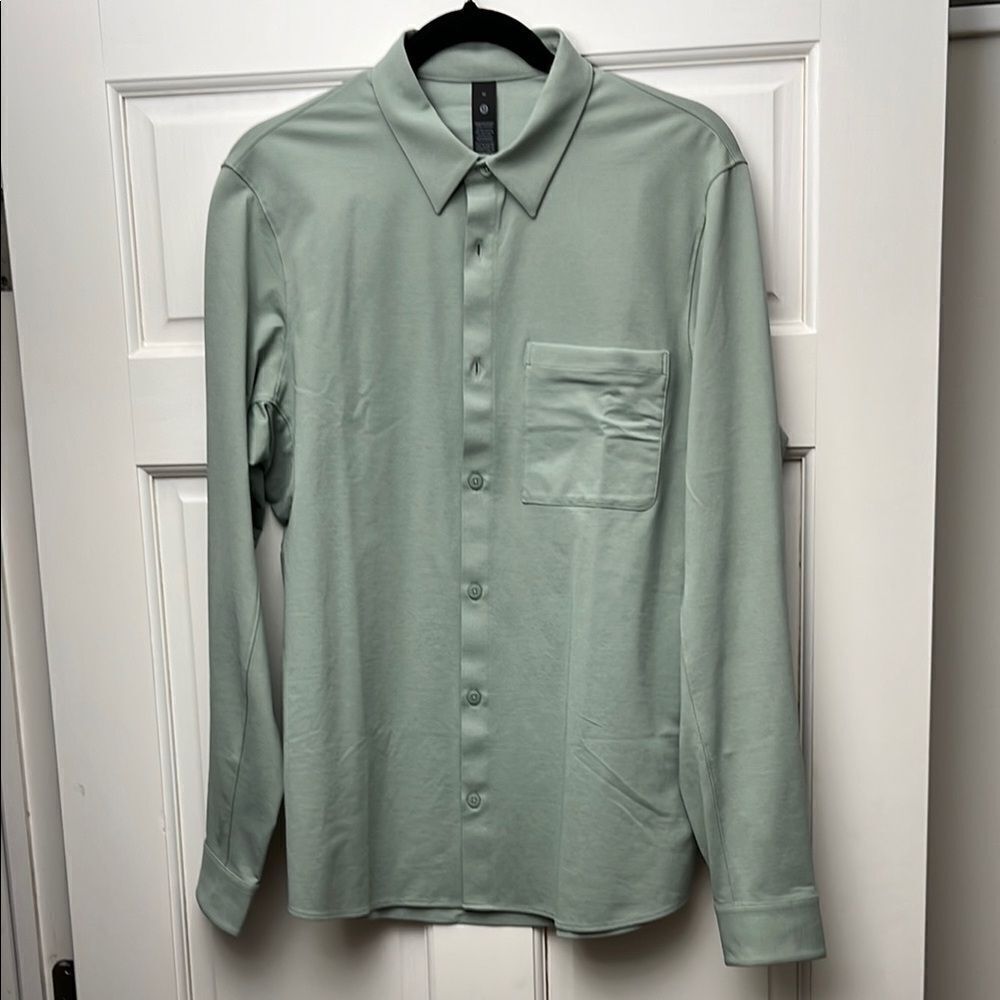 lululemon Green Casual Button Down Shirt - NWT